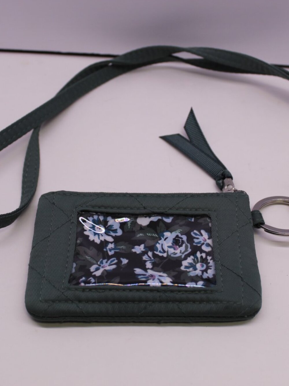 Vera Bradley Performance Twill Zip ID Case & Keychain Lanyard Combo Olive Green